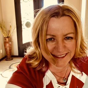 Meet your Posher, Kelley